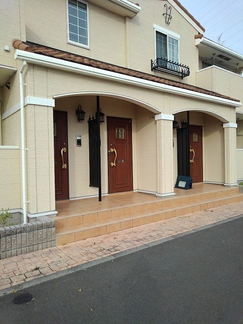 15/22 エントランス