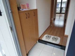 8/25 玄関