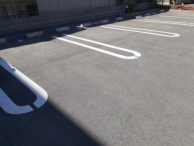 14/20 駐車場