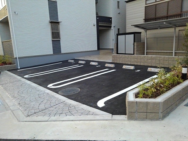 14/20 駐車場