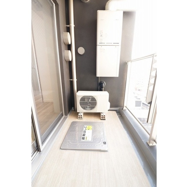 16/22 バルコニー