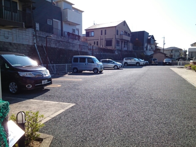 14/20 駐車場