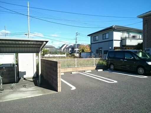 14/20 駐車場