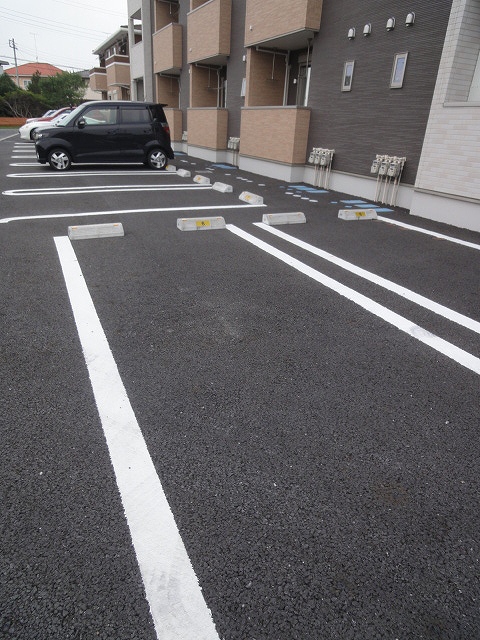 14/20 駐車場