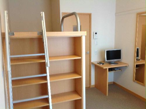 4/13 リビング/ダイニング