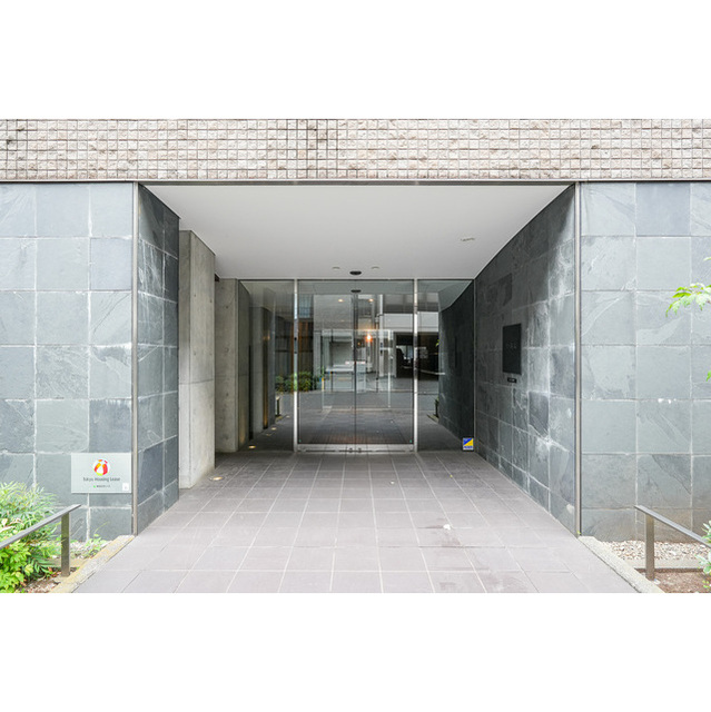 13/21 エントランス