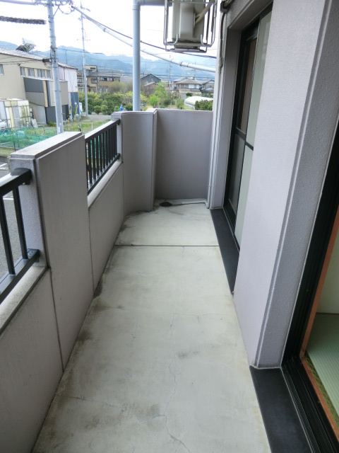 20/25 バルコニー