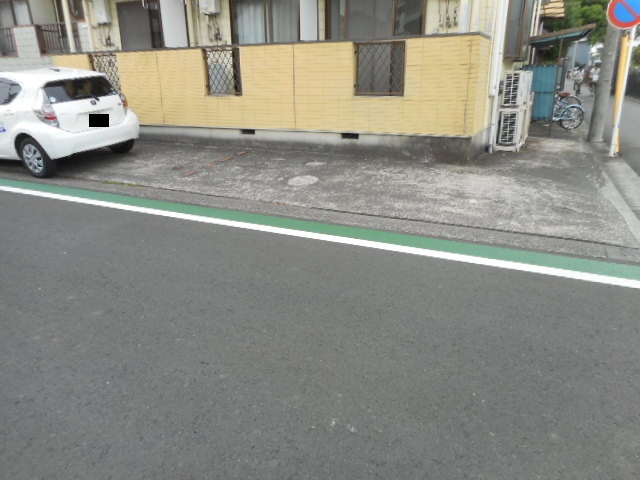 20/21 駐車場