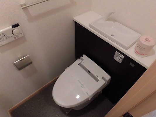 13/30 洗面