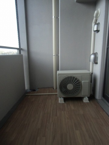 15/28 バルコニー