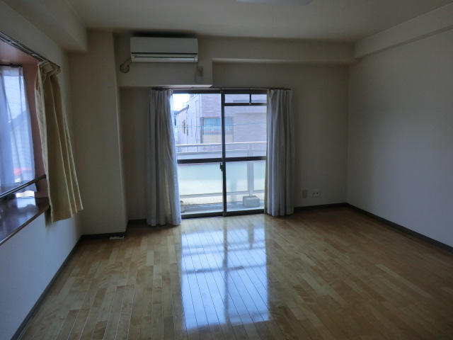 3/23 リビング/ダイニング