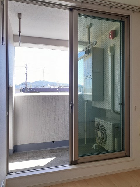 16/28 バルコニー