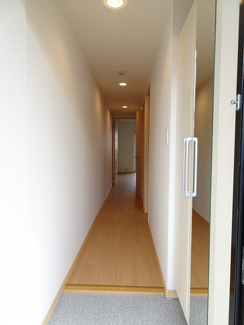 20/24 エントランス