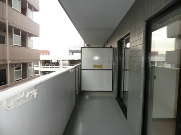 13/28 バルコニー