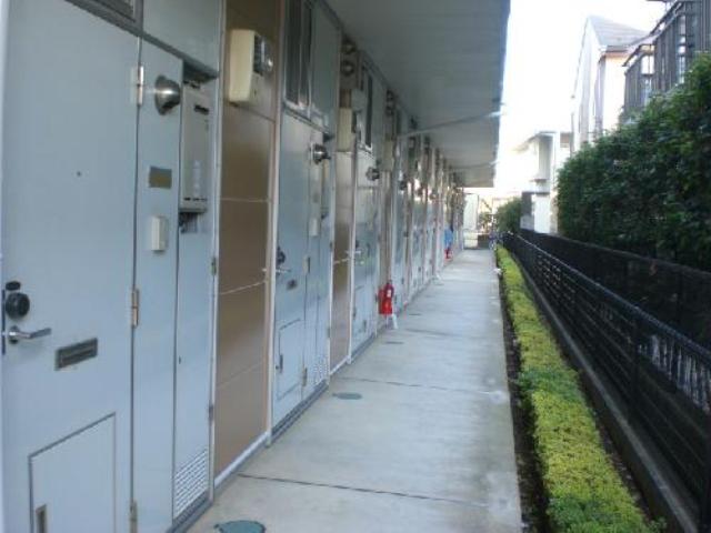 21/28 エントランス