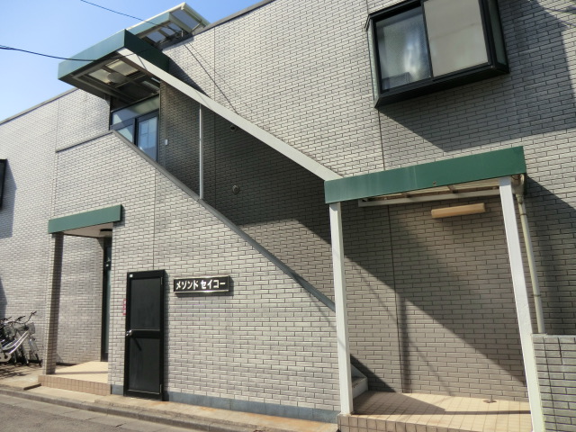 20/20 エントランス