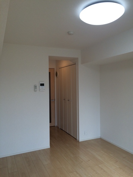 20/27 エントランス