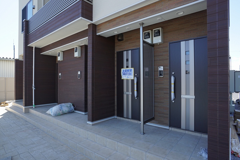 14/20 エントランス