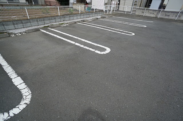 19/25 駐車場