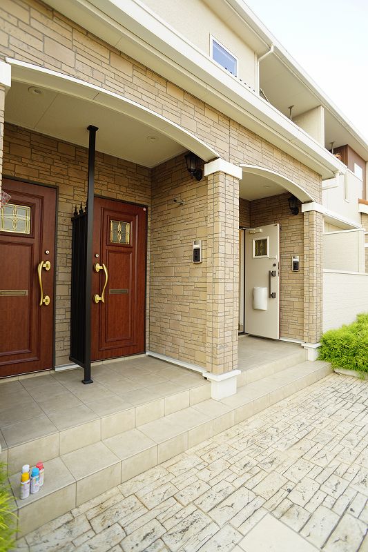 13/20 エントランス