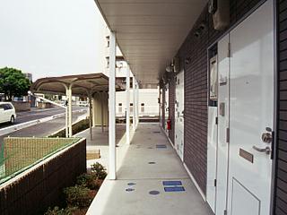 13/24 エントランス