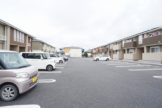 2/8 駐車場