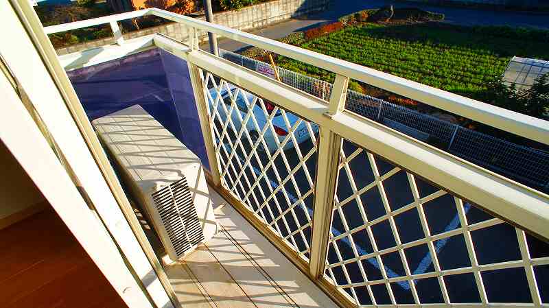 13/23 バルコニー