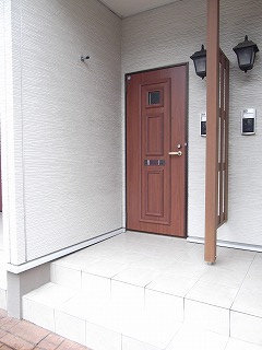 21/27 エントランス