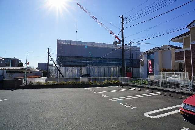 13/23 駐車場