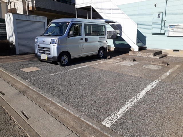 18/24 駐車場