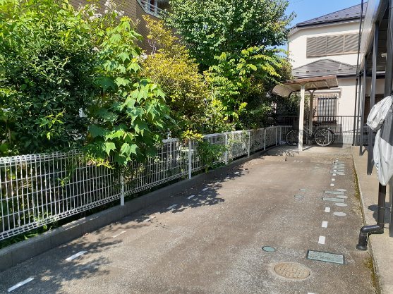 14/22 駐車場