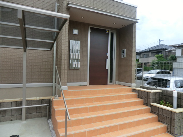 21/27 エントランス