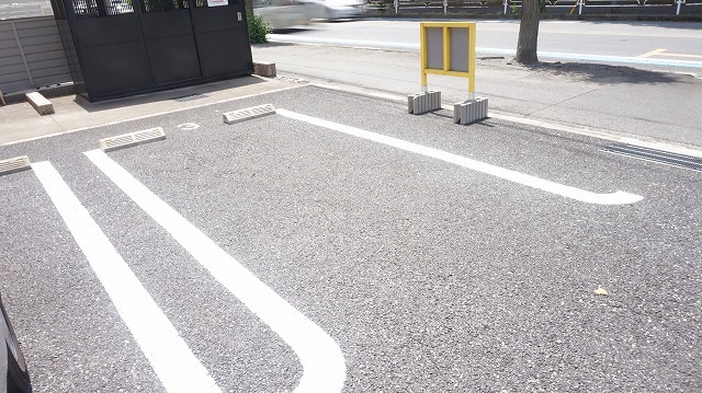 14/20 駐車場