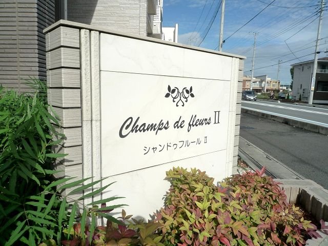 16/26 エントランス