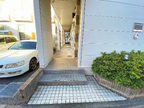 13/15 エントランス