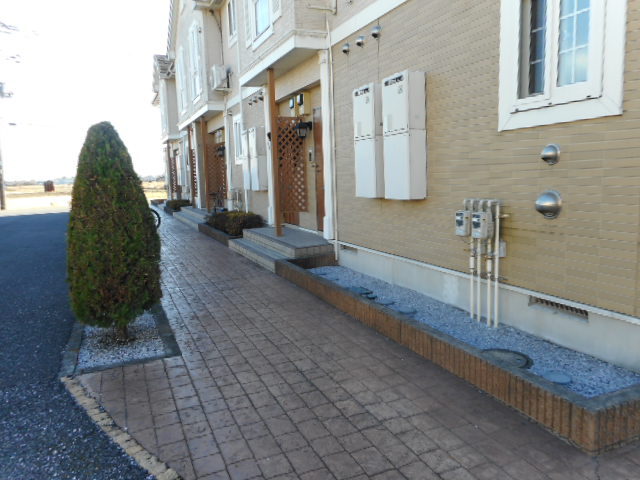 21/28 エントランス