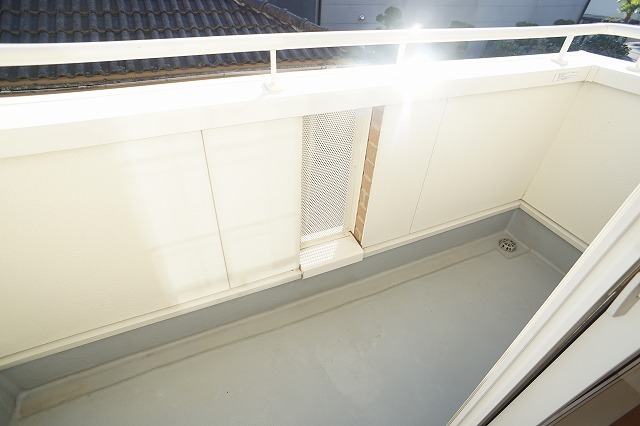 13/23 バルコニー