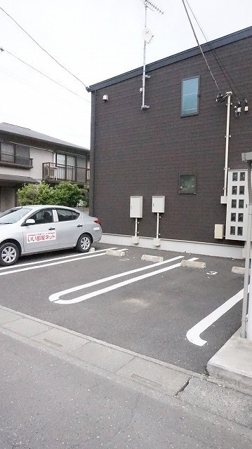 14/22 駐車場