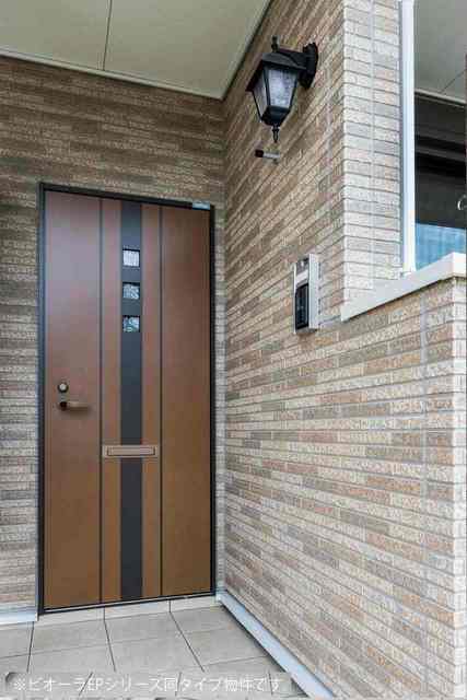 20/27 エントランス