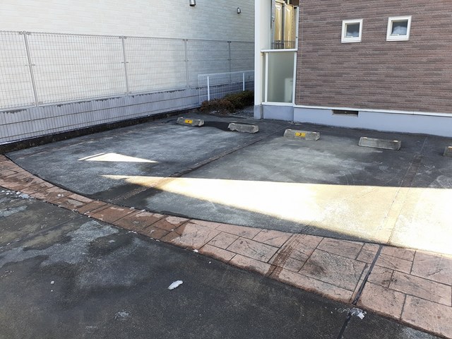 14/22 駐車場