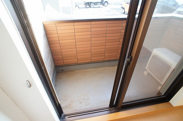 14/28 バルコニー