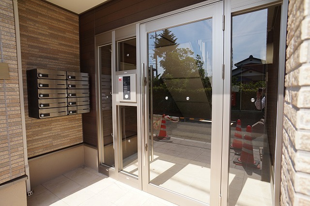 2/8 エントランス