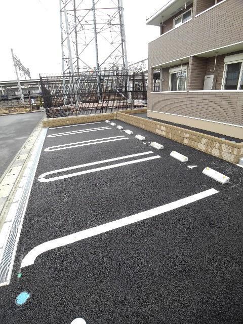 14/20 駐車場