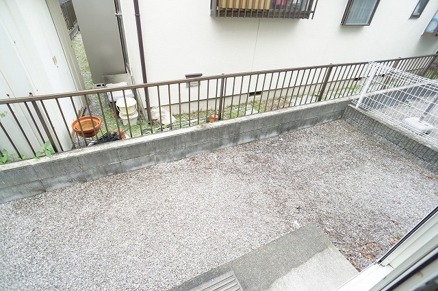 14/27 バルコニー