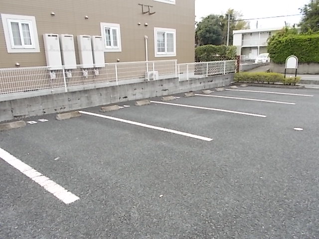 2/8 駐車場