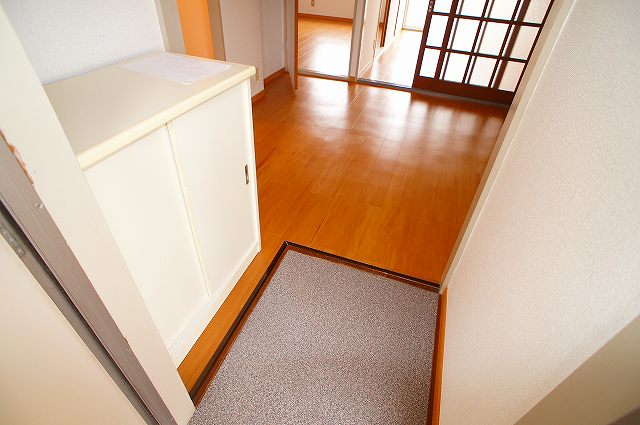 14/22 エントランス