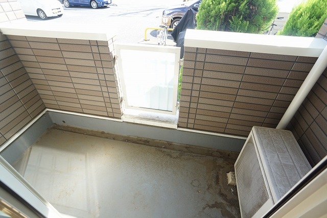 16/28 バルコニー