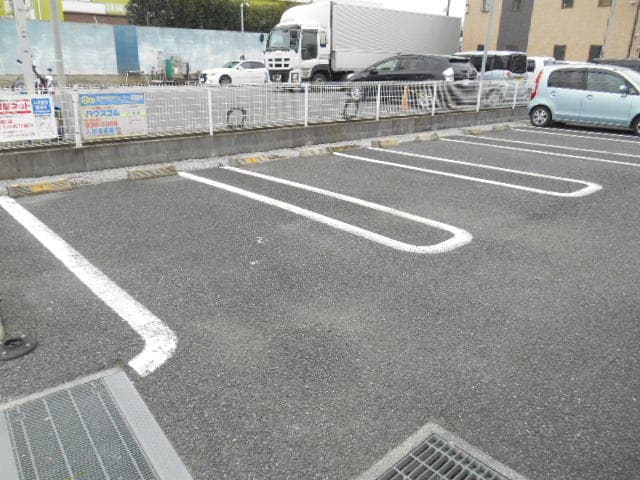 14/20 駐車場