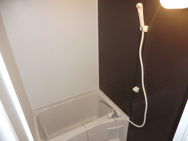 7/13 浴室