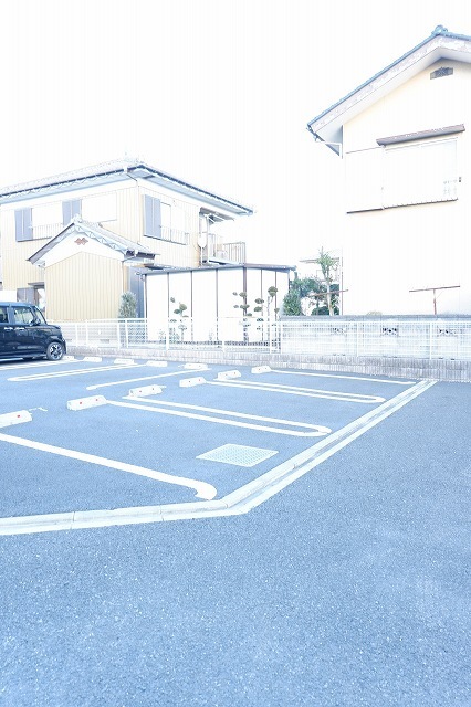 14/22 駐車場